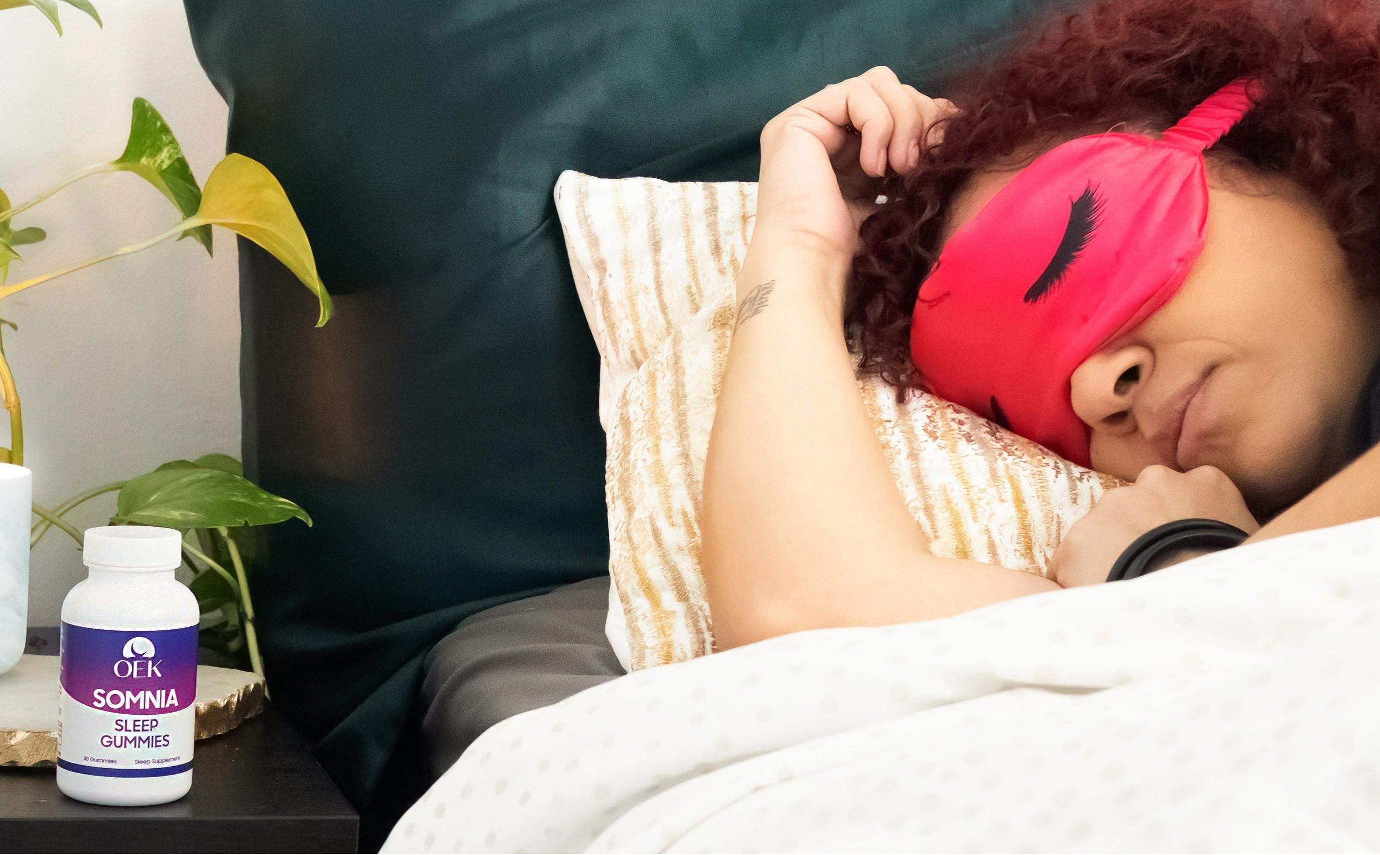 somnia-sleep-gummies-banner